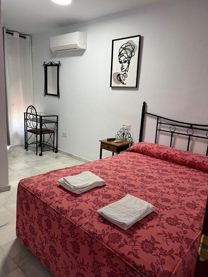 Hostal Almanzor Córdoba Buitenkant foto