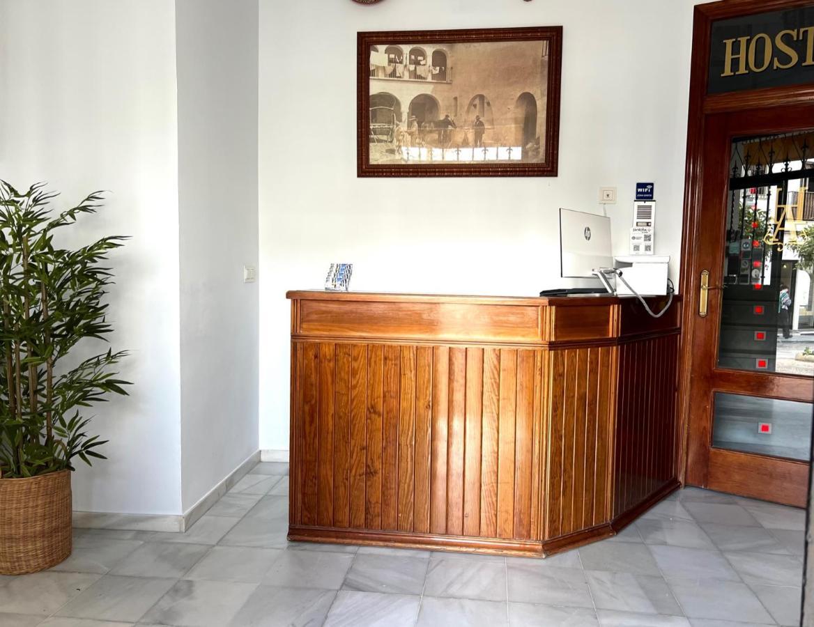 Hostal Almanzor Córdoba Buitenkant foto