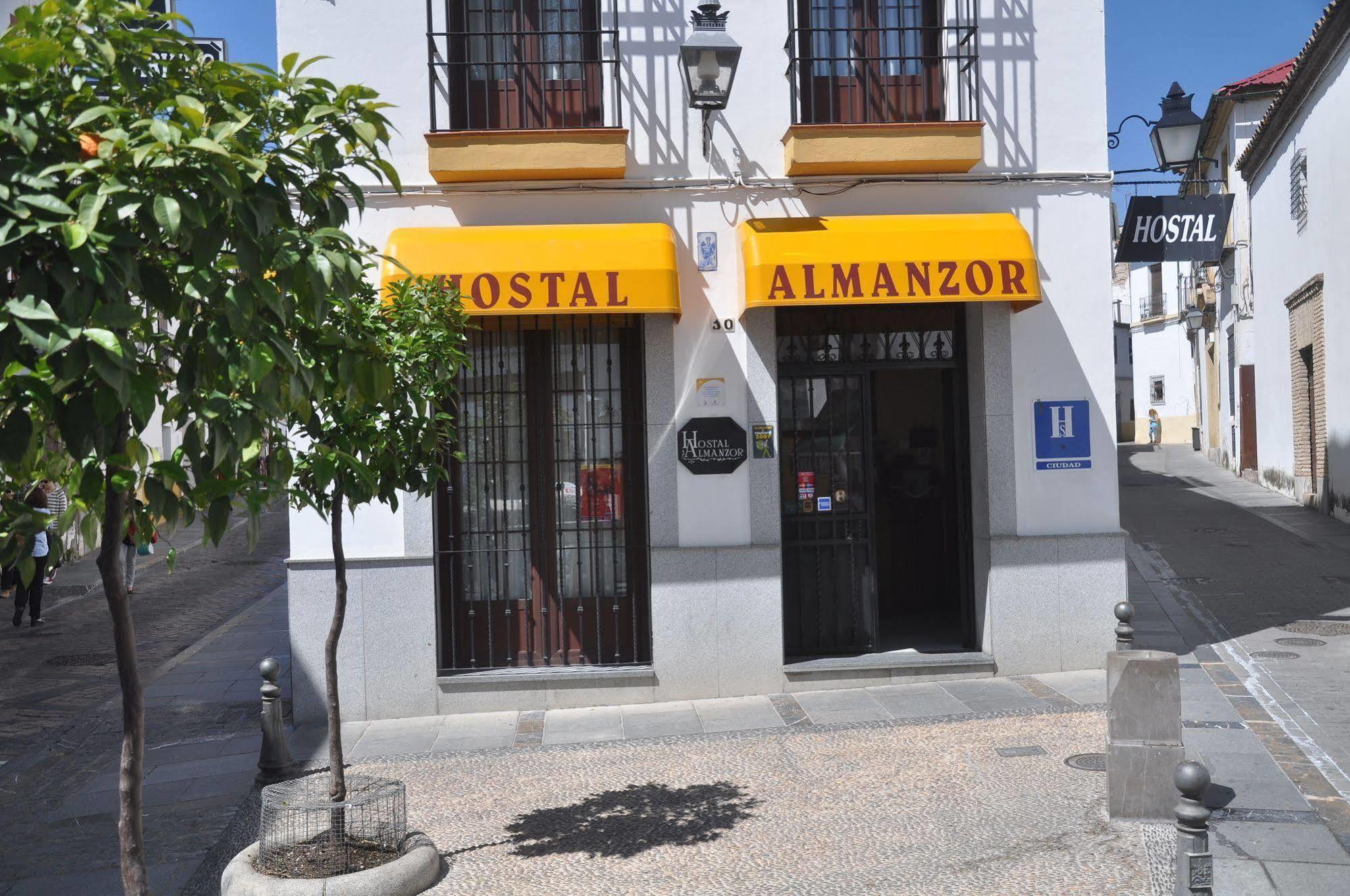 Hostal Almanzor Córdoba Buitenkant foto